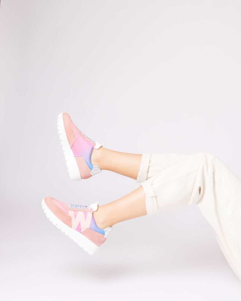 Krāsainas ādas botas ar neilona auduma piejaukumu