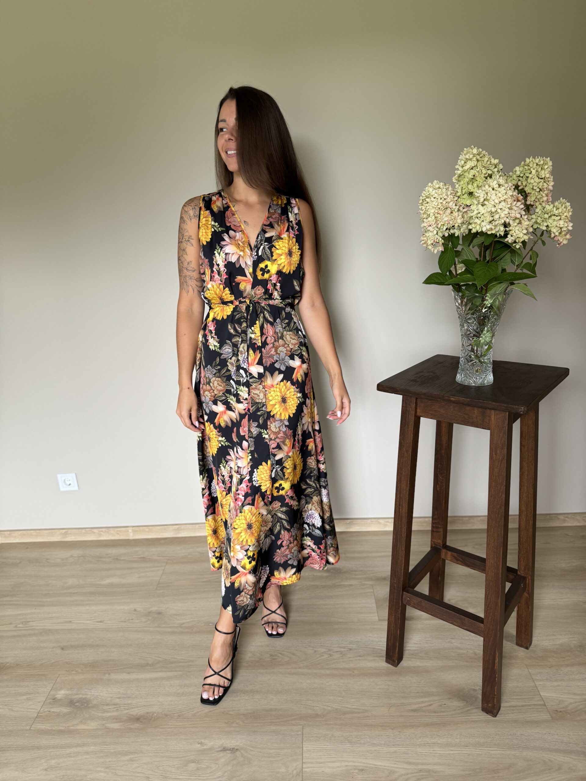 Dabīga zīda kleita